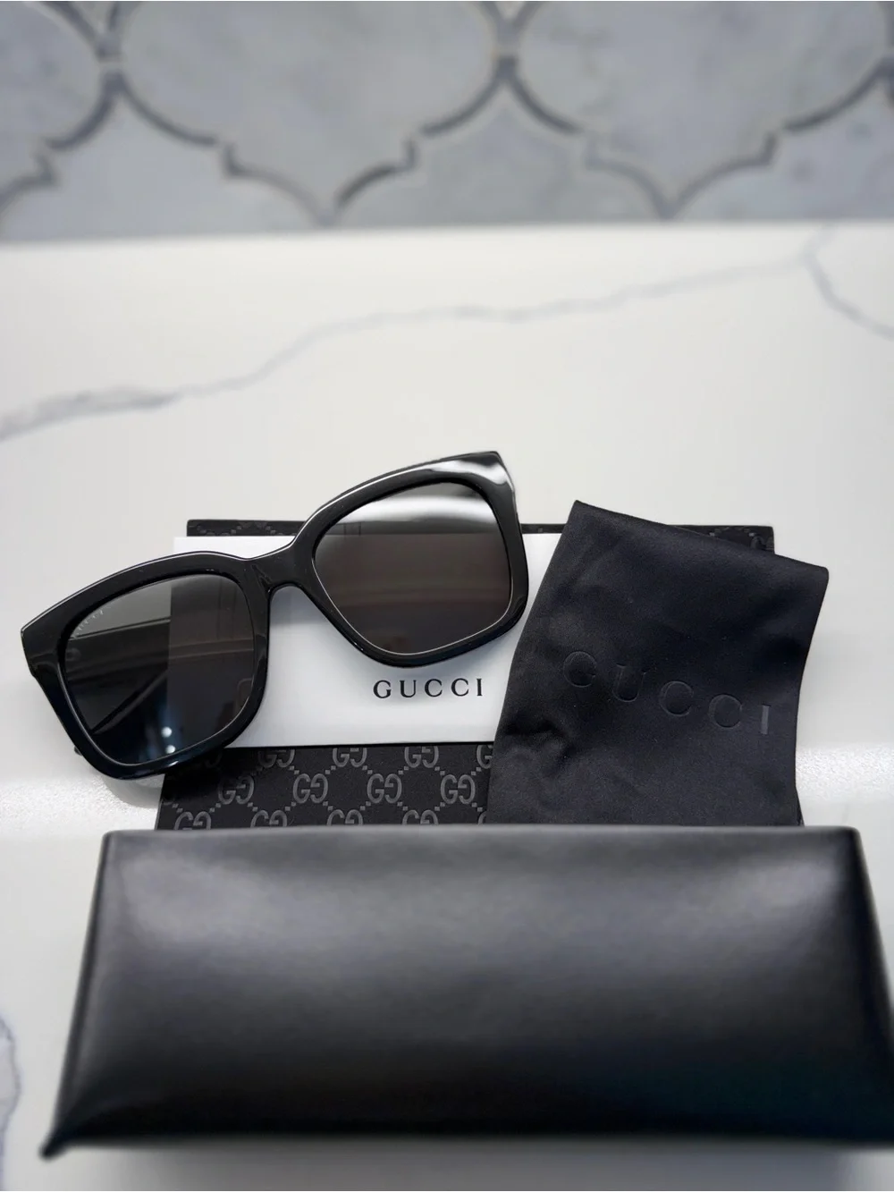 Gucci Black Women's Oversized Cat-Eye Sunglasses